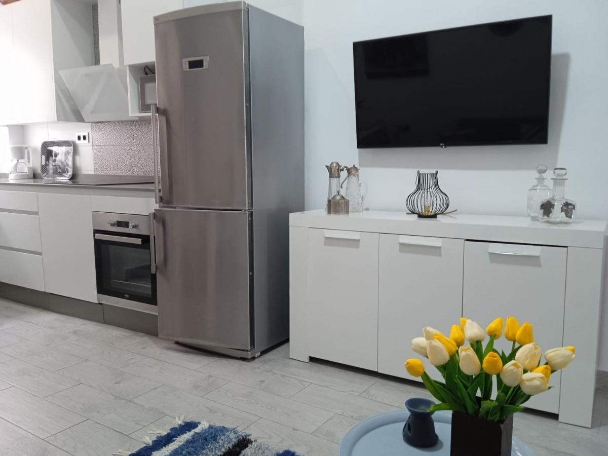 Apartamentos Lax アルメリア エクステリア 写真